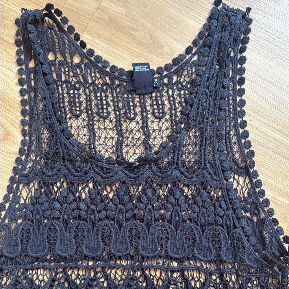 Forever 21 Black Lace Crotchet Sleeveless Swim Coverup Dress Resort Size Small - Picture 2 of 4